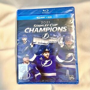 *BRAND NEW* Tampa Bay LIGHTNING 2021 Stanley Cup Champions - BLU-RAY + DVD